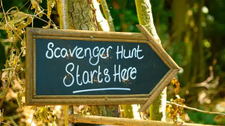 Scavenger Hunt Start Sign